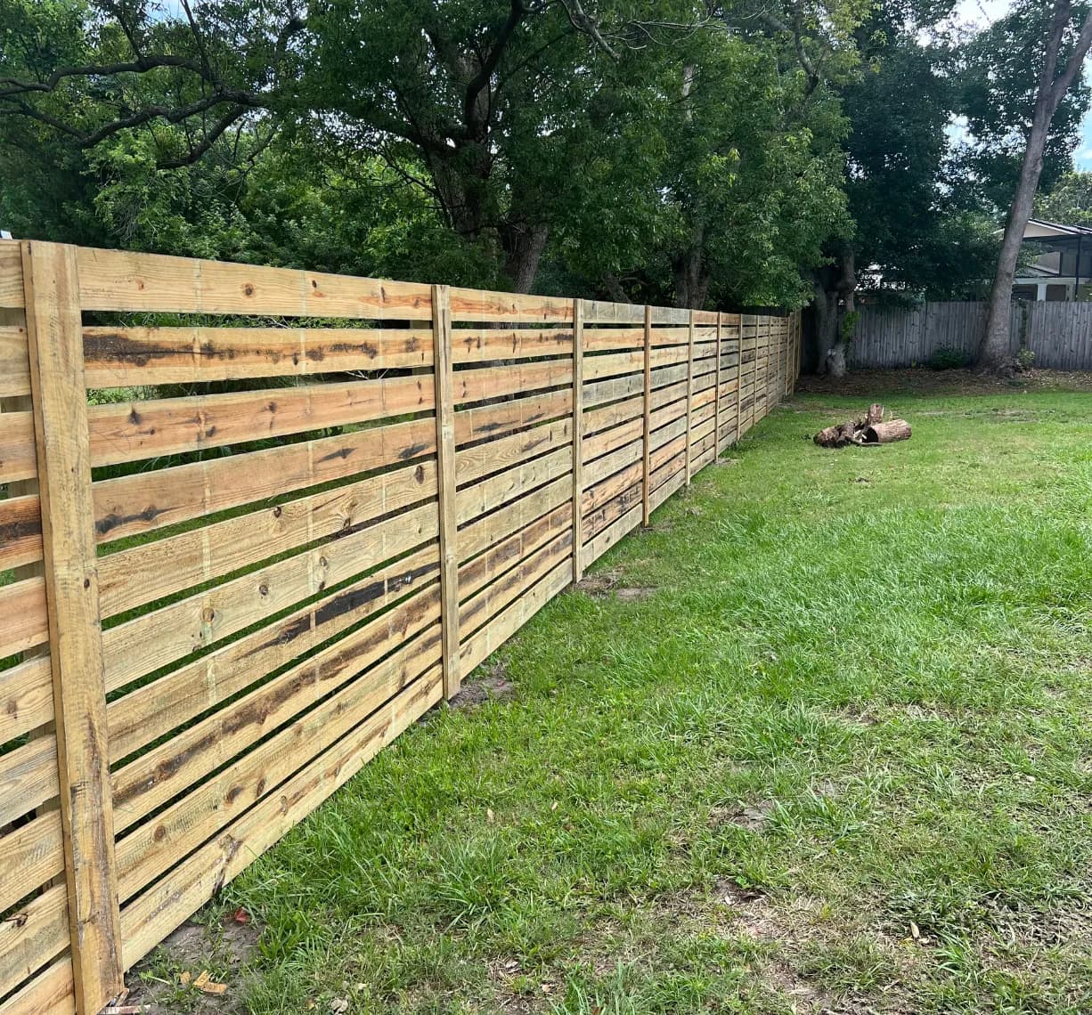 StraightLine Fence
